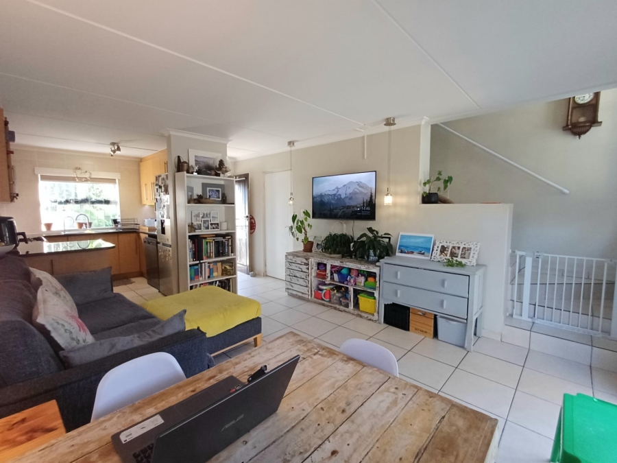 2 Bedroom Property for Sale in Protea Heights Western Cape